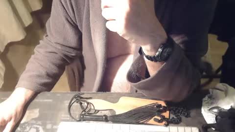 amslave4f online show from October 26, 2025, 10:25 pm