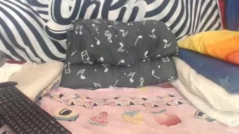 Snapshot of amuy_amuy chatting on February 10, 2026, 5:11 am Amuy online show from February 10, 2026, 5:11 am