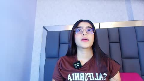 amy__wats0n online show from May 16, 2026, 7:12 pm