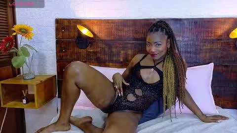 Snapshot of amy_brunette chatting on November 25, 2025, 6:41 pm Amy online show from November 25, 2025, 6:41 pm