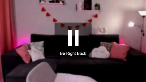 Amy online show from September 17, 2025, 8:38 am