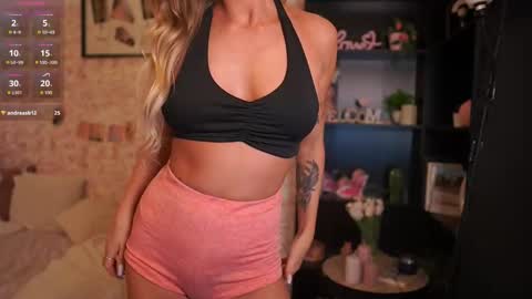 Snapshot of amy_johns_ chatting on November 11, 2025, 8:36 am amy_johns_ online show from November 11, 2025, 8:36 am