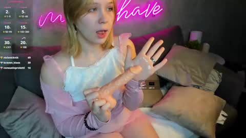 Snapshot of amy_kimberlly chatting on February 11, 2025, 8:48 am Amy online show from February 11, 2025, 8:48 am