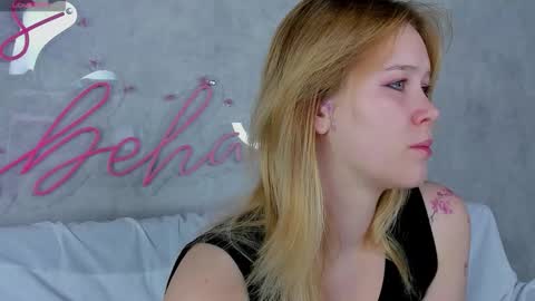 Snapshot of amy_kimberlly chatting on September 30, 2025, 12:26 am Amy online show from September 30, 2025, 12:26 am