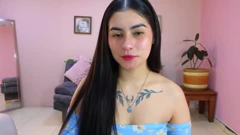 Amy online show from October 5, 2025, 7:12 pm