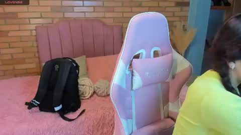 Amy sophia 3 online show from July 28, 2026, 11:05 am