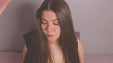 Snapshot of amy_vans_ chatting on May 12, 2026, 10:18 pm Amy nickname Kirby online show from May 12, 2026, 10:18 pm