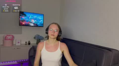 Amy online show from June 21, 2026, 6:32 pm