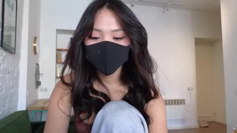 girl next door named Amy online show from February 10, 2025, 7:36 am