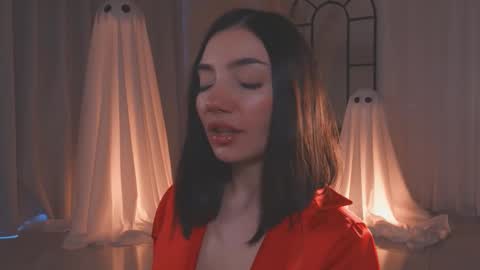 Amy Armstrong online show from October 24, 2025, 7:21 pm