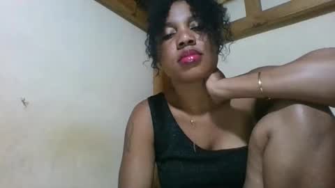 Amyatche online show from May 24, 2026, 5:40 pm