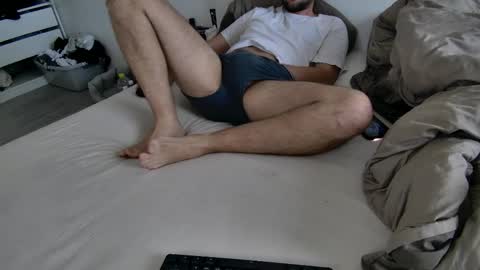 Snapshot of amygcra chatting on December 18, 2025, 11:38 am amygcra online show from December 18, 2025, 11:38 am