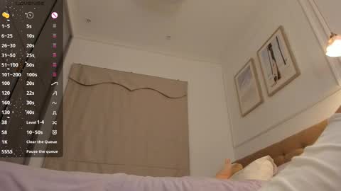 amyvilvet online show from May 8, 2026, 7:52 pm