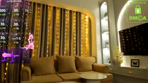 amyvilvet online show from July 11, 2026, 9:16 pm