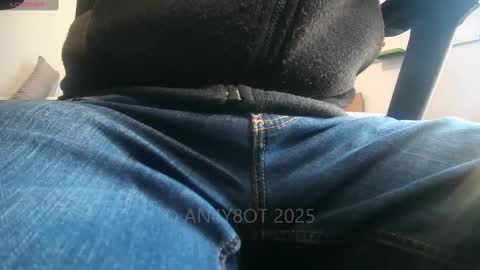 A online show from January 29, 2025, 11:51 am