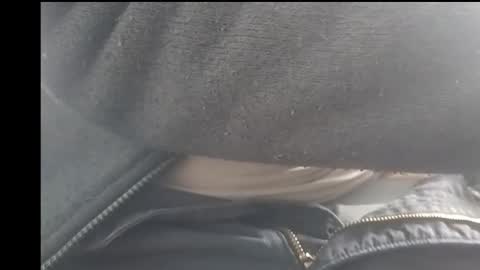 A online show from October 17, 2025, 9:01 am