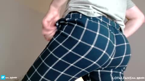 Snapshot of an_expose chatting on January 26, 2025, 3:38 am an expos online show from January 26, 2025, 3:38 am