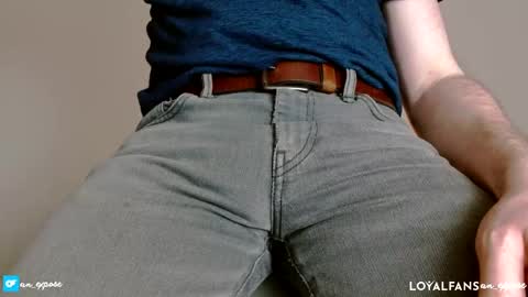 Snapshot of an_expose chatting on February 16, 2025, 11:48 pm an expos online show from February 16, 2025, 11:48 pm