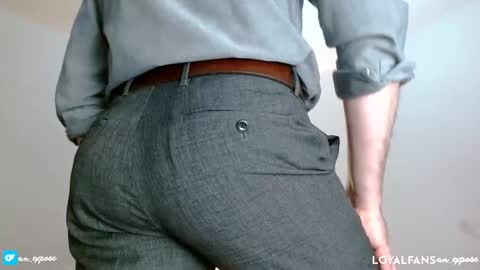 Snapshot of an_expose chatting on March 1, 2025, 8:31 pm an expos online show from March 1, 2025, 8:31 pm