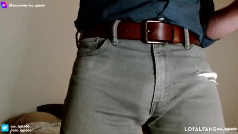 Snapshot of an_expose chatting on September 29, 2025, 9:19 pm an expos online show from September 29, 2025, 9:19 pm