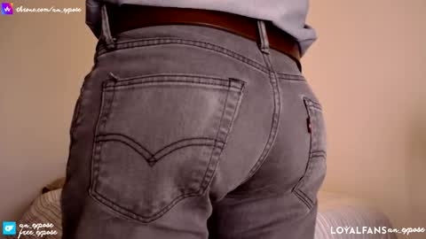 Snapshot of an_expose chatting on October 23, 2025, 5:01 pm an expos online show from October 23, 2025, 5:01 pm