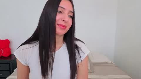 Ana  IG an castillo 1 online show from April 8, 2026, 2:06 pm