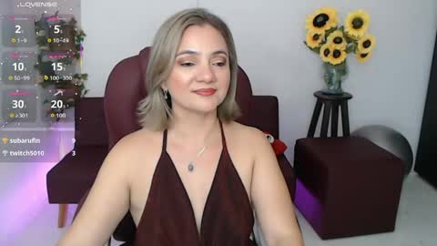 Snapshot of ana_hotmilfx chatting on April 22, 2026, 11:39 pm ANA online show from April 22, 2026, 11:39 pm