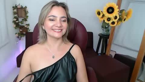 Snapshot of ana_hotmilfx chatting on June 28, 2026, 12:49 am ANA online show from June 28, 2026, 12:49 am