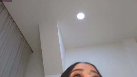 Ana  online show from February 12, 2025, 3:07 am