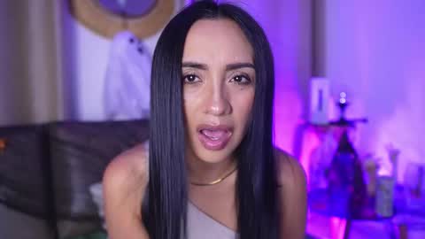 Snapshot of ana_riveros chatting on October 23, 2025, 4:34 am online show from October 23, 2025, 4:34 am