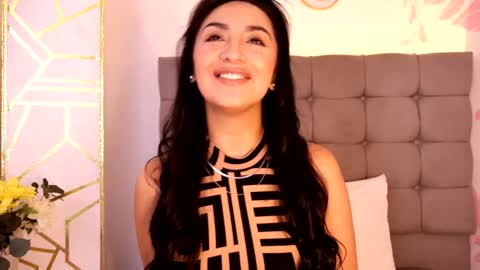 Snapshot of ana_riveros chatting on May 15, 2026, 7:43 pm online show from May 15, 2026, 7:43 pm