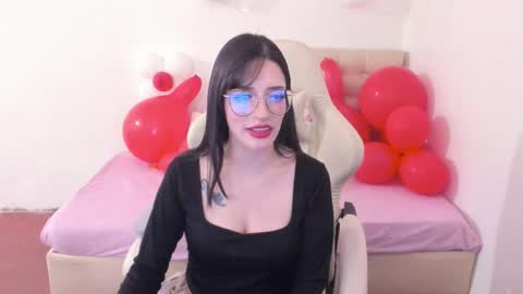 Im anna but you can call me as you want online show from March 29, 2026, 12:21 am