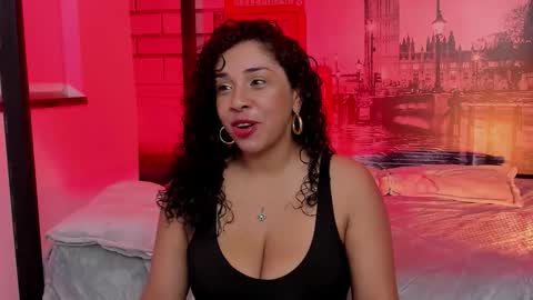 Snapshot of ana_sweet8 chatting on December 1, 2025, 10:31 am Ana My schedule 0400 - 1600 GMT -5 online show from December 1, 2025, 10:31 am