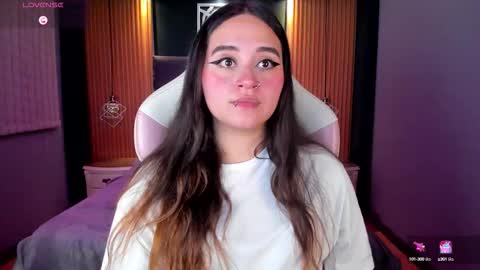 Snapshot of ana_taylor2 chatting on September 24, 2025, 8:45 pm Ana online show from September 24, 2025, 8:45 pm