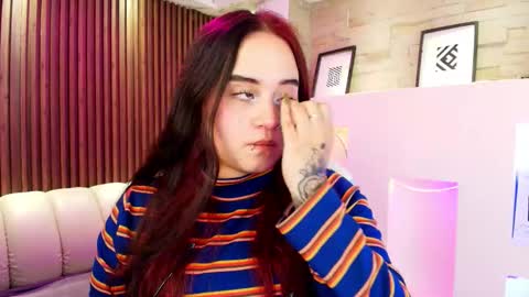 Snapshot of ana_taylor2 chatting on November 13, 2025, 4:11 am Ana online show from November 13, 2025, 4:11 am