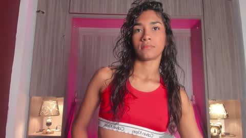 anaacollins_ online show from March 1, 2026, 11:34 am