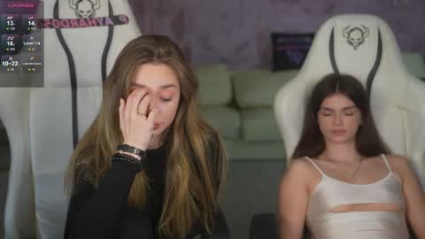 Snapshot of anabel054 chatting on March 30, 2026, 9:27 pm Anabel Kira Zlata Kira Elice Lana Dominika Sofy Kaila Bridget online show from March 30, 2026, 9:27 pm