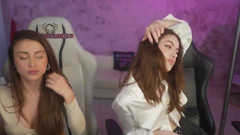 Snapshot of anabel054 chatting on April 1, 2026, 1:41 pm Anabel Kira Zlata Kira Elice Lana Dominika Sofy Kaila Bridget online show from April 1, 2026, 1:41 pm