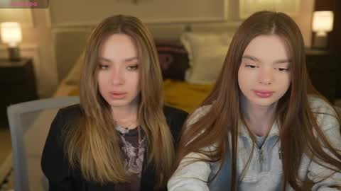 Snapshot of anabel054 chatting on April 4, 2026, 7:33 pm Anabel Kira Zlata Kira Elice Lana Dominika Sofy Kaila Bridget online show from April 4, 2026, 7:33 pm