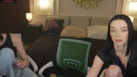 Snapshot of anabel054 chatting on April 16, 2026, 8:04 am Anabel Kira Zlata Kira Elice Lana Dominika Sofy Kaila Bridget online show from April 16, 2026, 8:04 am