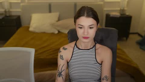 Sweet girls online show from February 13, 2025, 7:13 am