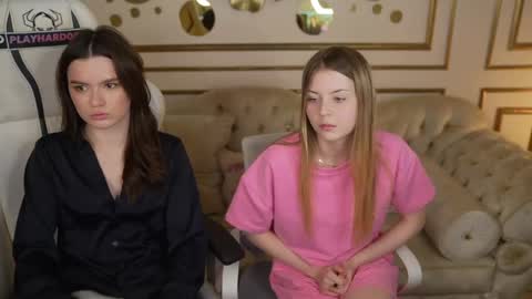 Snapshot of anabel2054 chatting on May 8, 2026, 5:07 pm Sweet girls online show from May 8, 2026, 5:07 pm