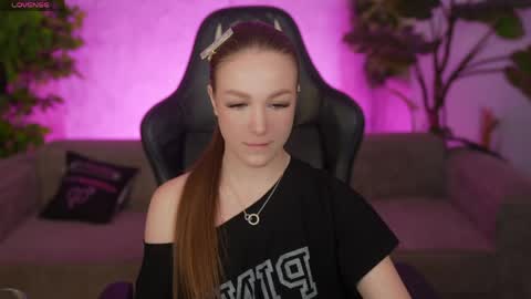 Snapshot of anabel2054 chatting on May 10, 2026, 10:42 am Sweet girls online show from May 10, 2026, 10:42 am