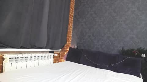 Anna online show from January 5, 2026, 5:27 pm