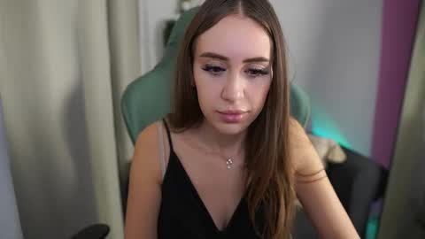 anabell055 online show from October 7, 2025, 7:49 am