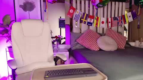 Anabella  online show from June 24, 2026, 11:42 am