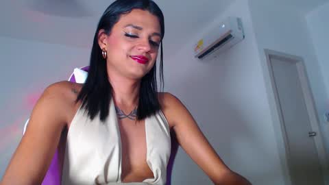 Anabella online show from December 15, 2024, 2:30 am