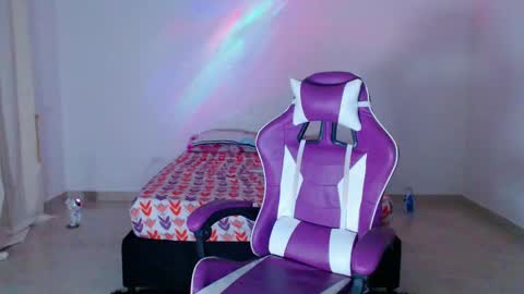 Anabella online show from December 22, 2024, 12:50 am