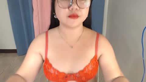 anabelle_pinayx online show from April 16, 2026, 2:18 pm