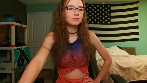 Anabelleleigh online show from March 3, 2025, 1:42 pm
